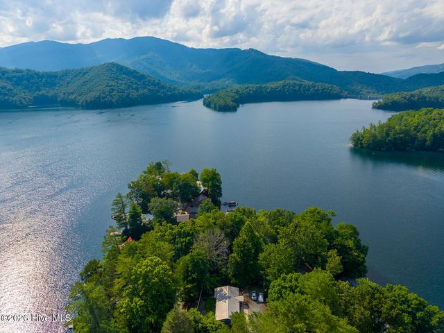 41 Black Bear Court, Robbinsville, NC 28771