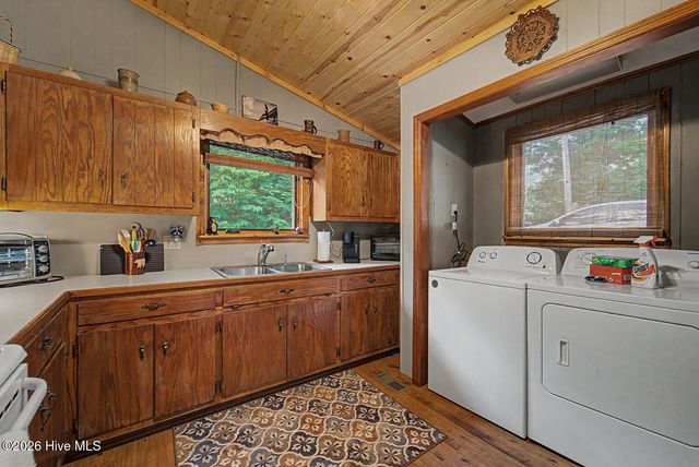 41 Black Bear Court, Robbinsville, NC 28771