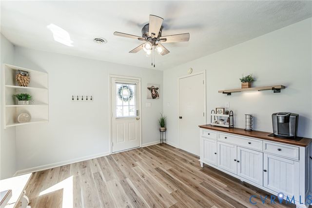 1927 F St, West Point, VA 23181