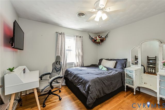 1927 F St, West Point, VA 23181