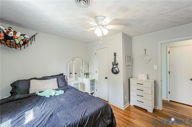 1927 F St, West Point, VA 23181