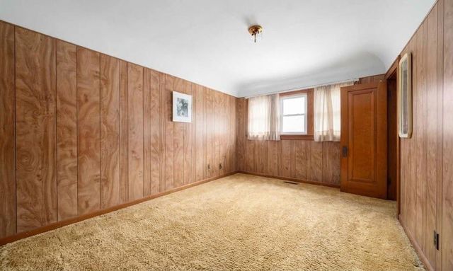 4070 N 16th STREET, Milwaukee, WI 53209