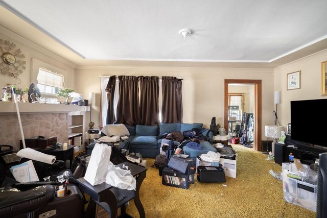 4070 N 16th STREET, Milwaukee, WI 53209