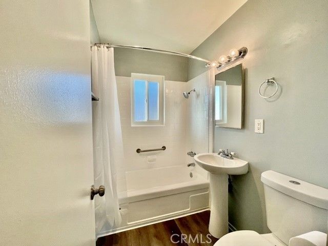 686 E Cottonwood Road E, Palm Springs, CA 92262