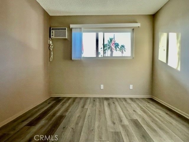 686 E Cottonwood Road E, Palm Springs, CA 92262