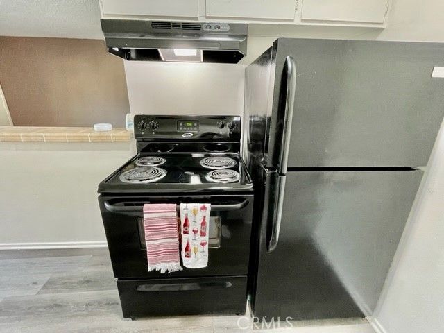 686 E Cottonwood Road E, Palm Springs, CA 92262