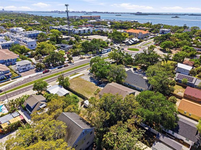 444 SKINNER BOULEVARD, Dunedin, FL 34698