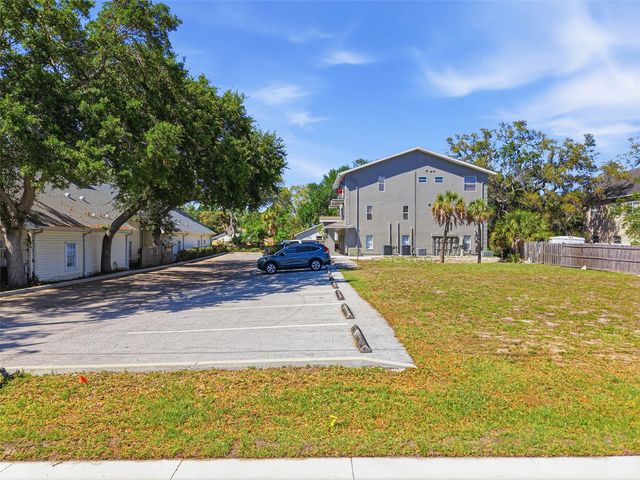 444 SKINNER BOULEVARD, Dunedin, FL 34698