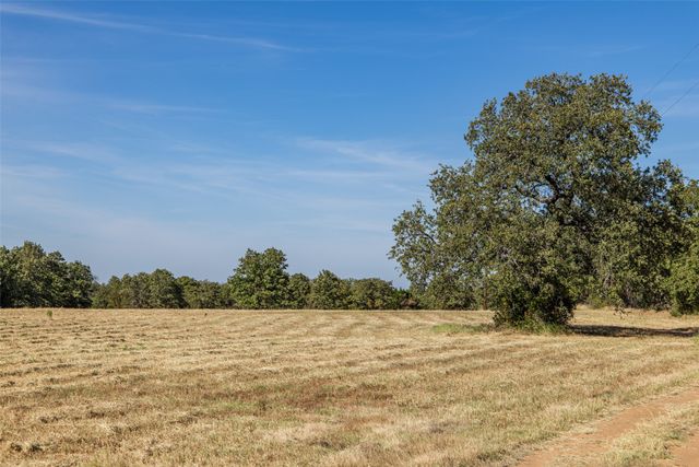 1775 Sunset Mountain Road, Lipan, TX 76462