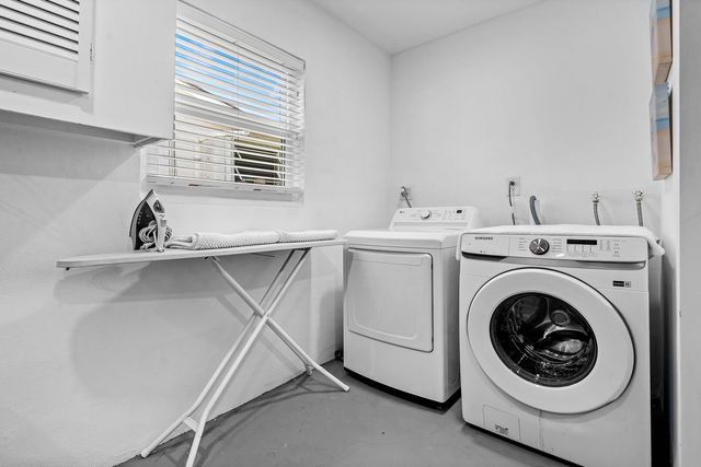 2015 SW 18th Drive, Boynton Beach, FL 33426