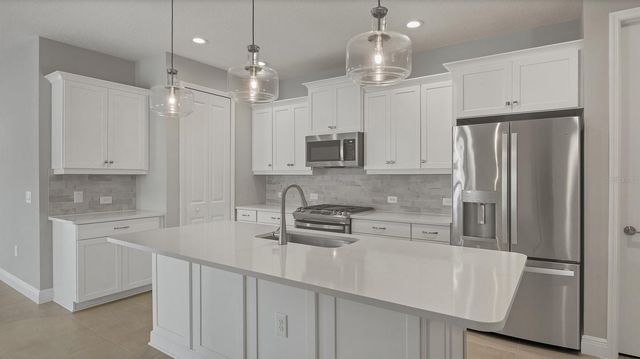 690 ALLORA AVENUE, Nokomis, FL 34275