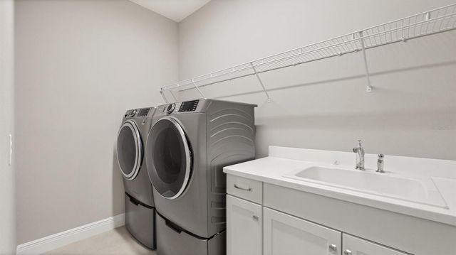 690 ALLORA AVENUE, Nokomis, FL 34275