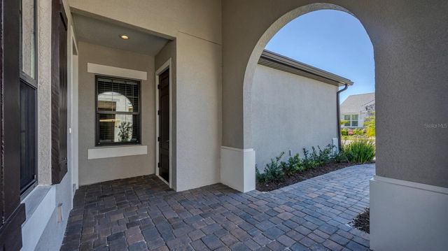 690 ALLORA AVENUE, Nokomis, FL 34275