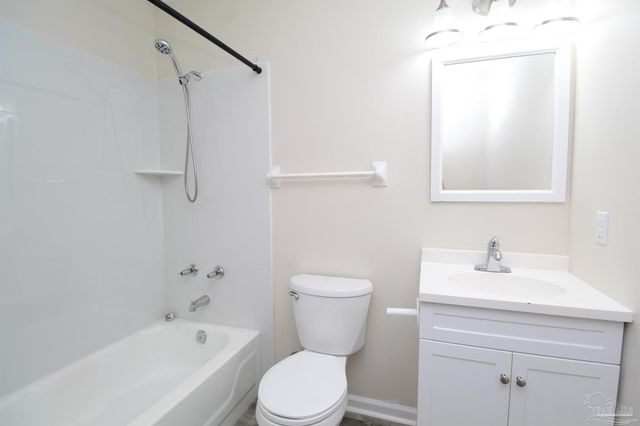 3214 Clemson Rd, Gulf Breeze, FL 32563