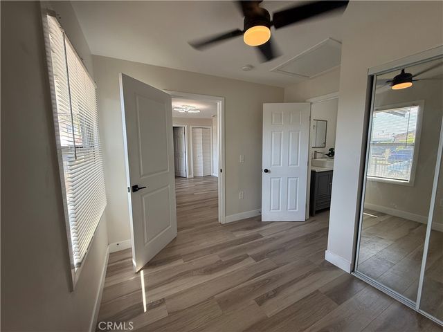 11200 Stanford, Los Angeles, CA 90059
