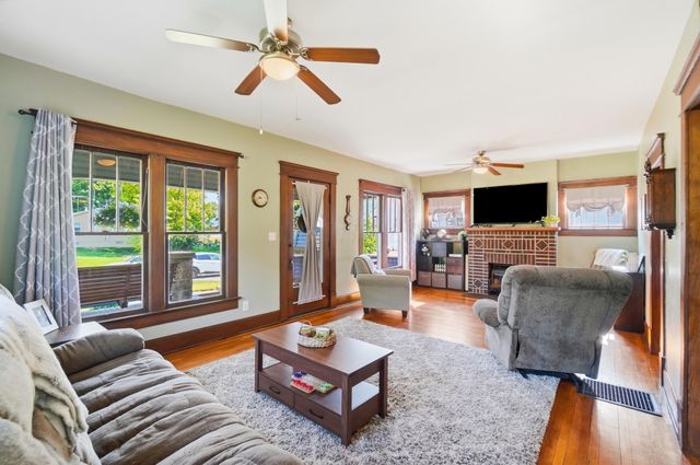 1519 W Market Street, Baltimore, OH 43105