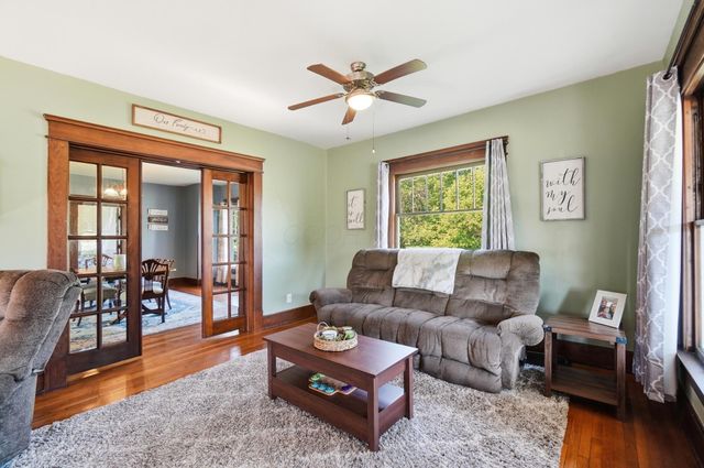 1519 W Market Street, Baltimore, OH 43105