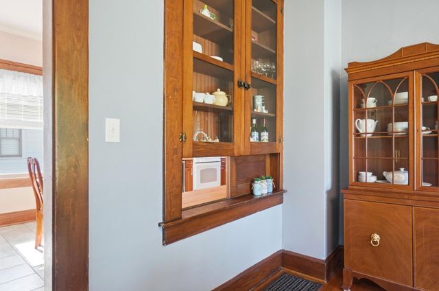 1519 W Market Street, Baltimore, OH 43105