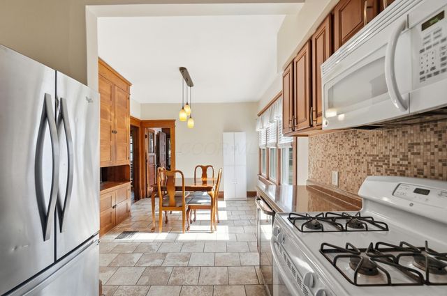 1519 W Market Street, Baltimore, OH 43105