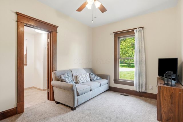 1519 W Market Street, Baltimore, OH 43105