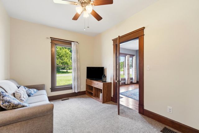 1519 W Market Street, Baltimore, OH 43105