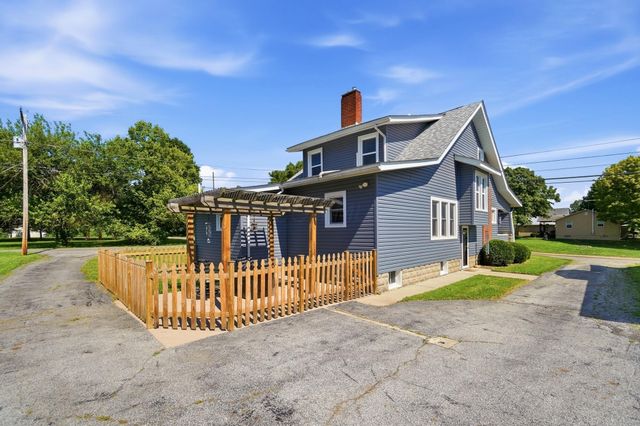 1519 W Market Street, Baltimore, OH 43105