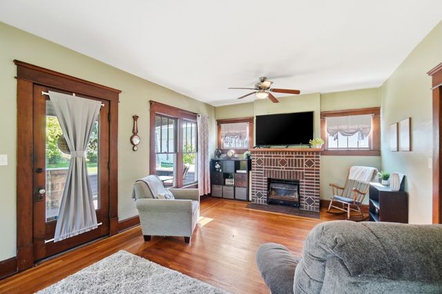 1519 W Market Street, Baltimore, OH 43105