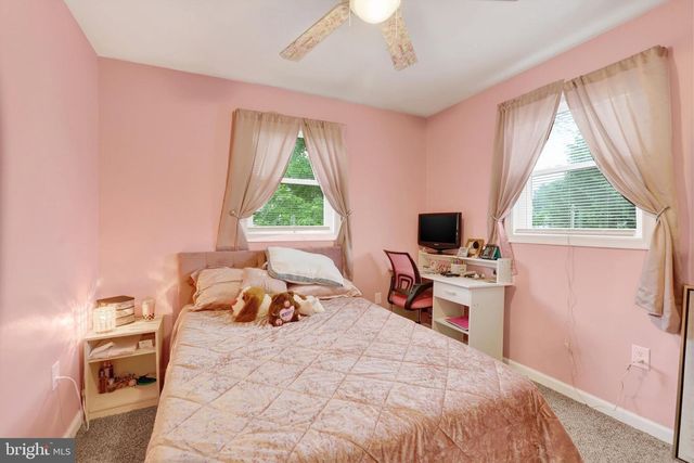 38 BONNIEFIELD CIR, Gettysburg, PA 17325