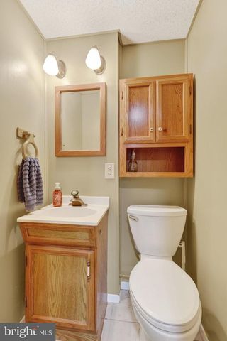 38 BONNIEFIELD CIR, Gettysburg, PA 17325