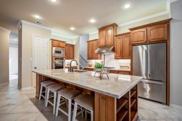 2407 Hendricks Lakes Drive, Spring, TX 77388