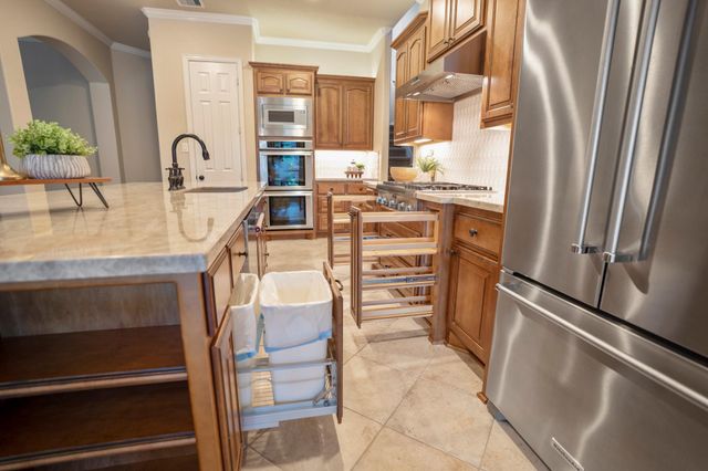 2407 Hendricks Lakes Drive, Spring, TX 77388