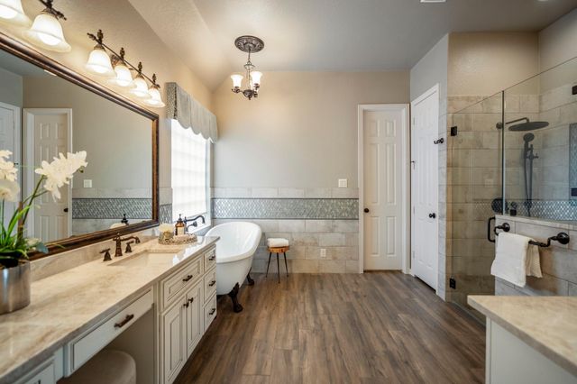 2407 Hendricks Lakes Drive, Spring, TX 77388