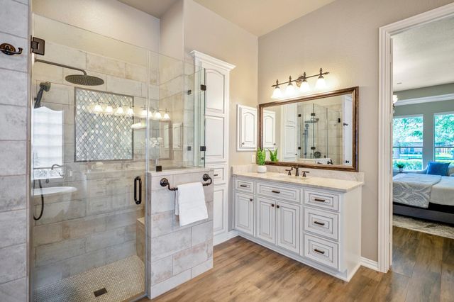 2407 Hendricks Lakes Drive, Spring, TX 77388