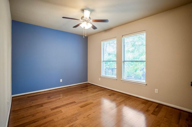 2407 Hendricks Lakes Drive, Spring, TX 77388