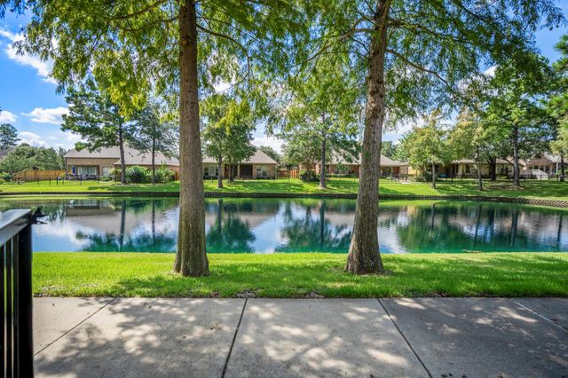 2407 Hendricks Lakes Drive, Spring, TX 77388