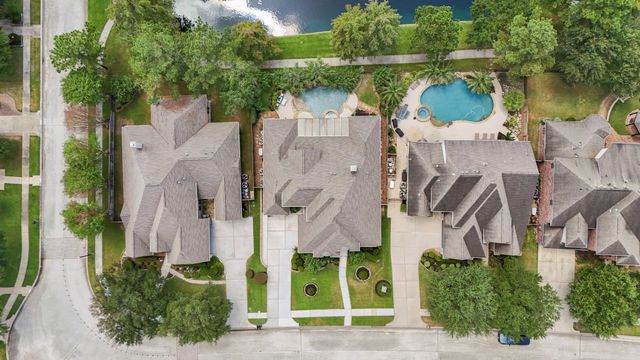 2407 Hendricks Lakes Drive, Spring, TX 77388