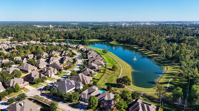 2407 Hendricks Lakes Drive, Spring, TX 77388