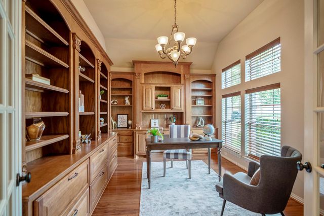 2407 Hendricks Lakes Drive, Spring, TX 77388