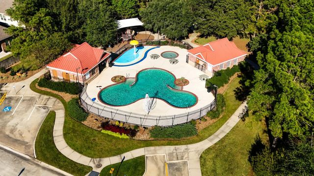 2407 Hendricks Lakes Drive, Spring, TX 77388