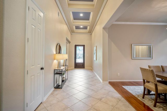 2407 Hendricks Lakes Drive, Spring, TX 77388