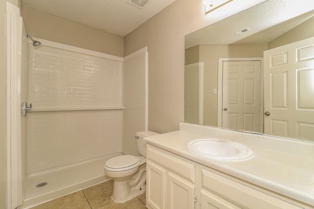 10256 Budtime Lane, Dallas, TX 75217