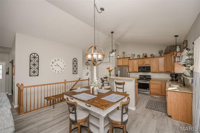 800 Mule Creek Drive, Wentzville, MO 63385