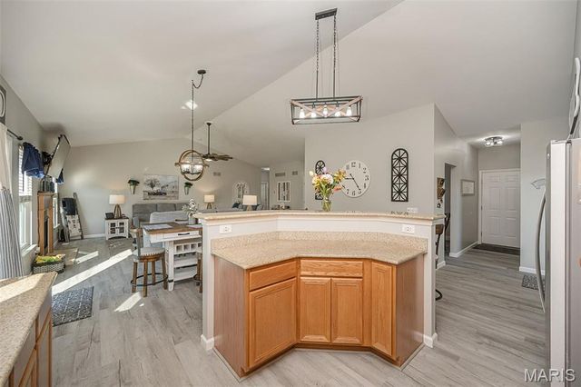 800 Mule Creek Drive, Wentzville, MO 63385