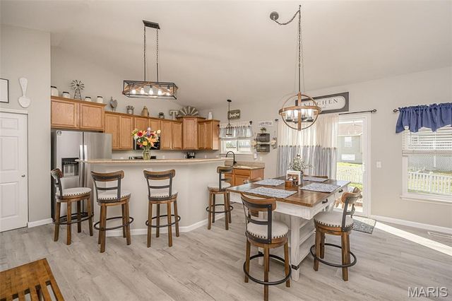 800 Mule Creek Drive, Wentzville, MO 63385