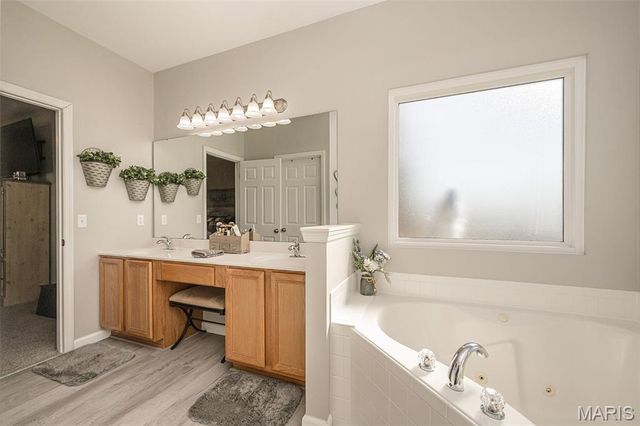 800 Mule Creek Drive, Wentzville, MO 63385