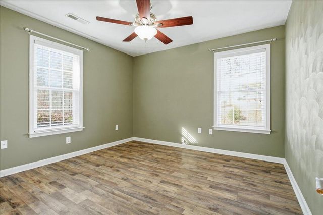 1530 Indian Springs LN, Moneta, VA 24121