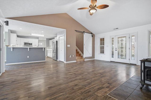 1530 Indian Springs LN, Moneta, VA 24121