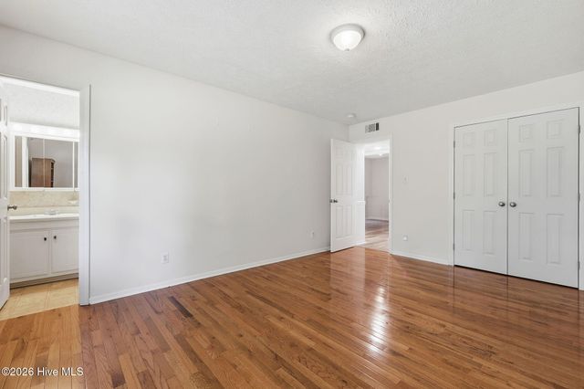 16 Crestview Place, Spring Lake, NC 28390