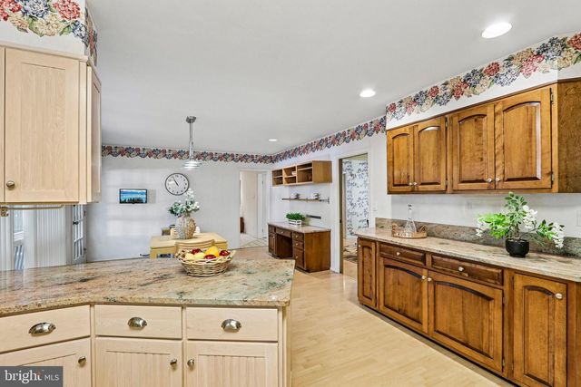 1763 TEAROSE LN, Cherry Hill, NJ 08003