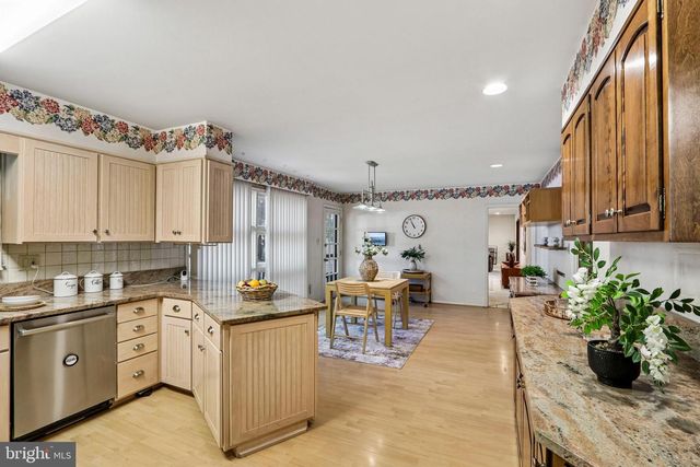 1763 TEAROSE LN, Cherry Hill, NJ 08003